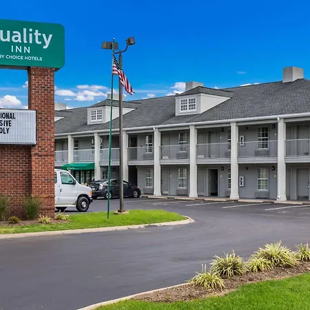 Quality Inn Gallatin-Nashville Metro-2