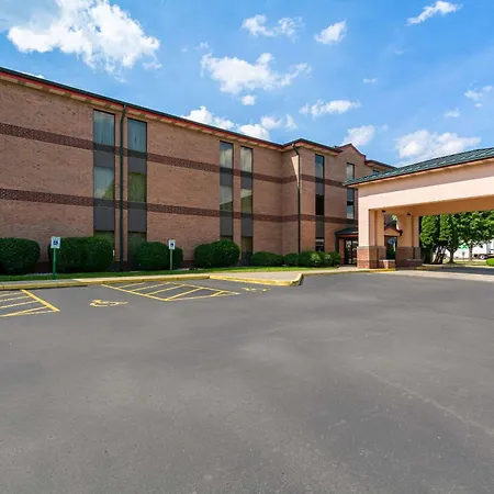 Quality Inn & Suites Sellersburg - Louisville Area-2