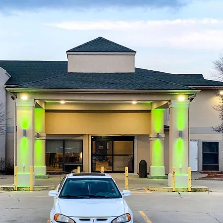 Quality Inn Michigan City South-3