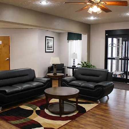Quality Inn Clinton-Knoxville North-3