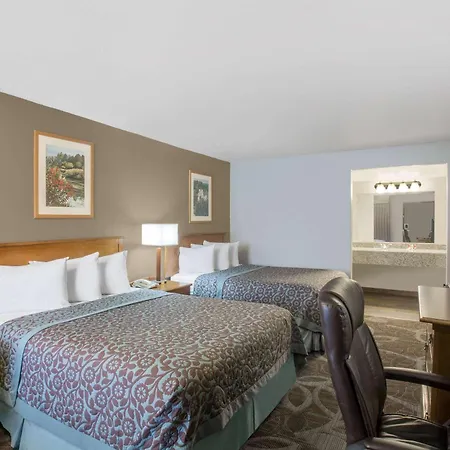 Royal Inn Provo-2