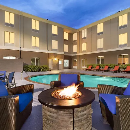 Holiday Inn Express & Suites Auburn - University Area By Ihg-3