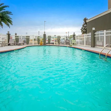 La Quinta By Wyndham Gonzales La-3