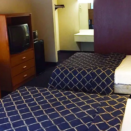 Magnuson Hotel Columbia-3