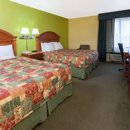Days Inn By Wyndham Shawnee-3