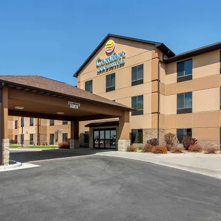 Comfort Inn & Suites Mitchell I-90-2