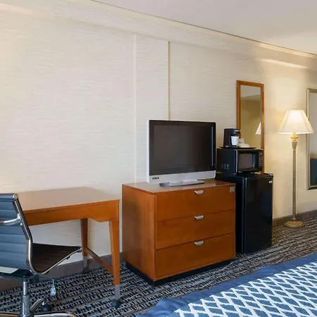 Baymont By Wyndham Bremerton Wa-2