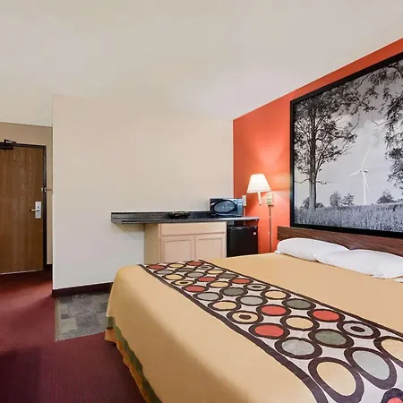 Hillside Inn & Suite-2