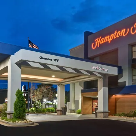 Hampton Inn Greenwood-2