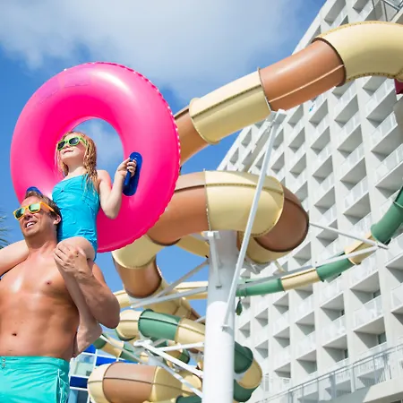 Crown Reef Beach Resort And Waterpark-2
