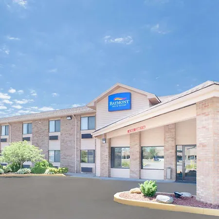 Baymont By Wyndham Port Huron-3