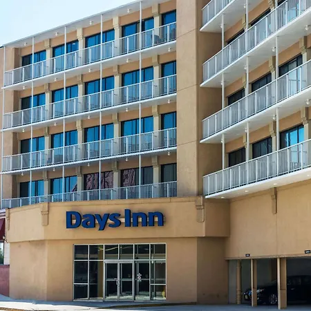 Days Inn By Wyndham Atlantic City Oceanfront-Boardwalk-2
