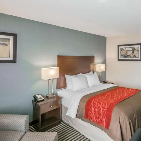 Quality Inn Corning-3