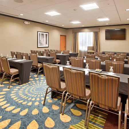 Holiday Inn Express St Joseph-3