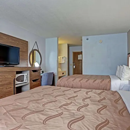 Quality Inn Pierre-Fort Pierre-2