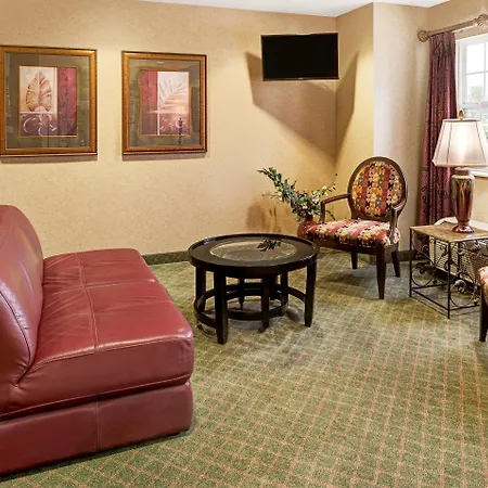 Microtel Inn & Suites By Wyndham Bellevue-3