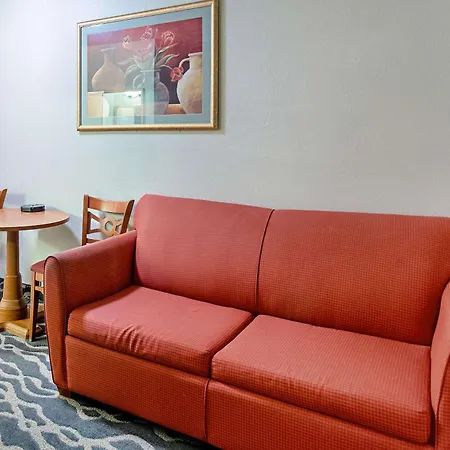 Quality Inn Huron-2