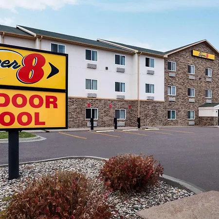 Super 8 By Wyndham Sioux Falls-3