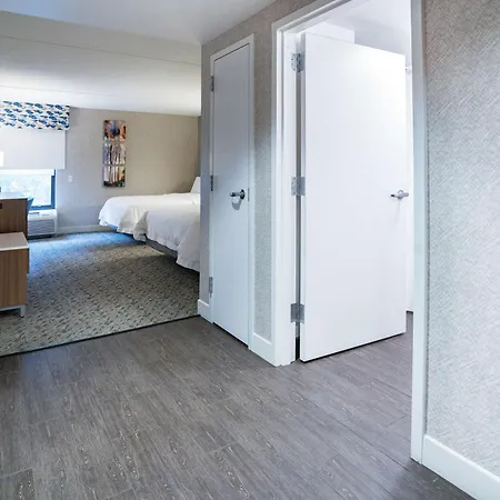 Hampton Inn Clarks Summit-2