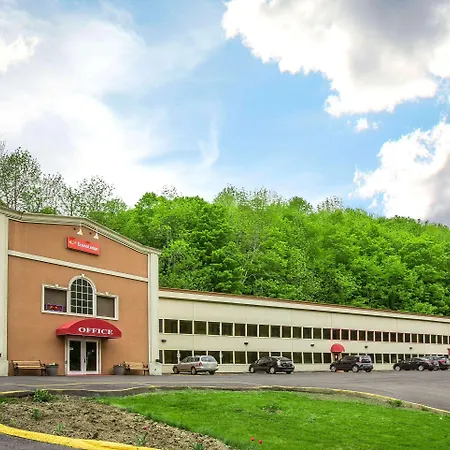 Econo Lodge Montpelier I-89-3