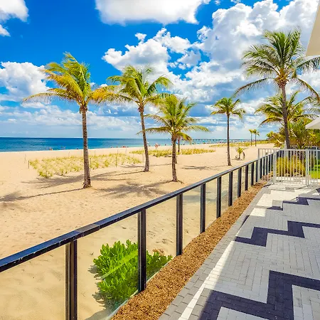 Plunge Beach Resort-3