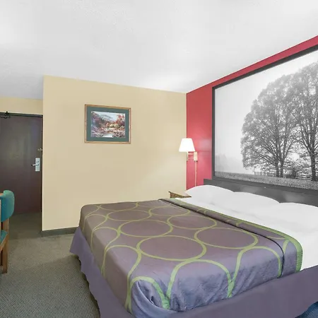 Super 8 By Wyndham Roanoke Va-3