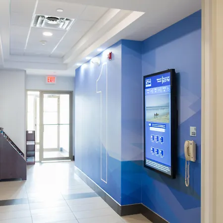 Holiday Inn Express Brampton By Ihg-2