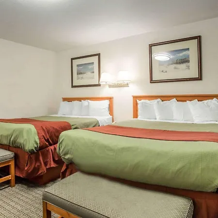 Rodeway Inn Newport-3