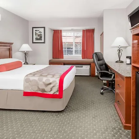 Ramada By Wyndham Frisco-2