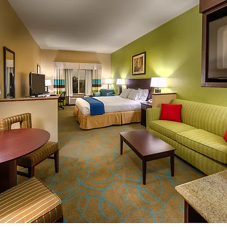 Holiday Inn Express & Suites / Red Bluff - South Redding Area, An Ihg Hotel-2