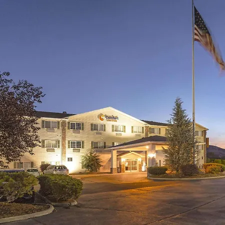 Comfort Suites Yakima-2
