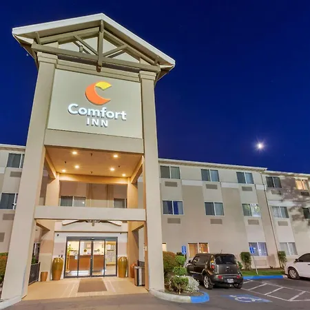 Comfort Inn Medford South-2