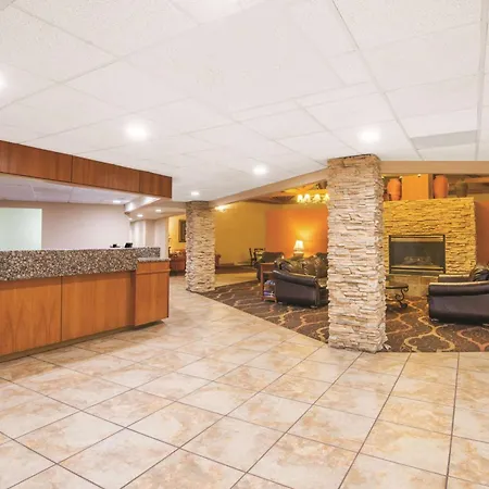Mountain Valley Inn & Suites-3