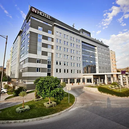 In Hotel Beograd-2