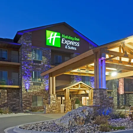 Holiday Inn Express & Suites Custer-Mt Rushmore-2