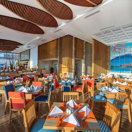 Sala Danang Beach Hotel-2