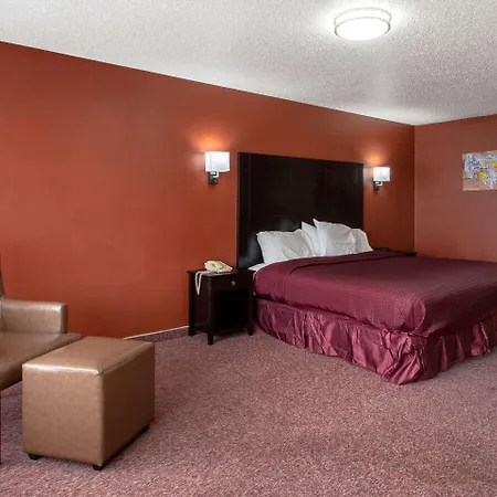 Econo Lodge Elko Downtown Area-3