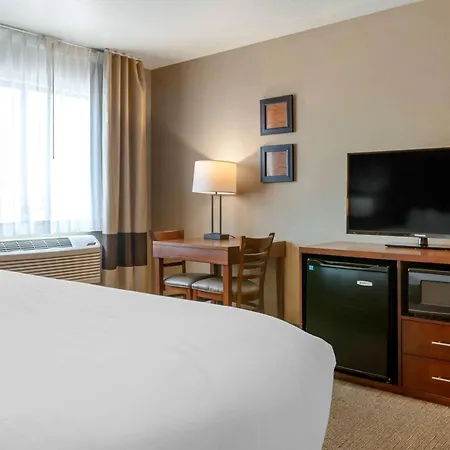 Comfort Inn Sault Ste Marie Mi-3