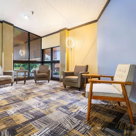 Quality Inn & Suites Florence - Cincinnati South-2