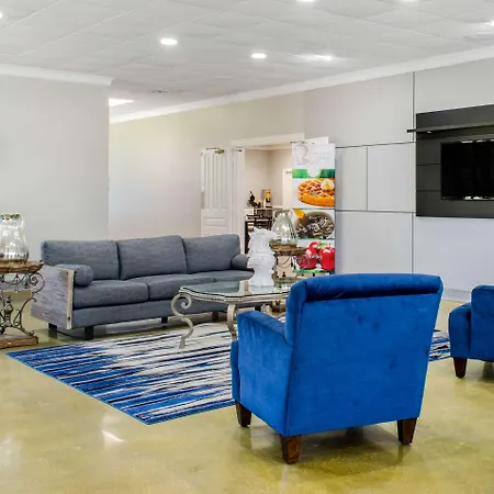 Quality Inn & Suites-3