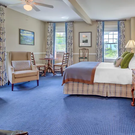 Omni Bretton Arms Inn At Mount Washington Resort-3