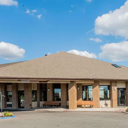 Baymont By Wyndham Lancaster-2