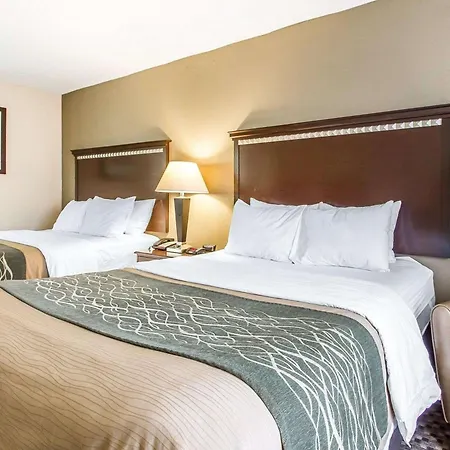 Quality Inn Macomb Near University Area-3