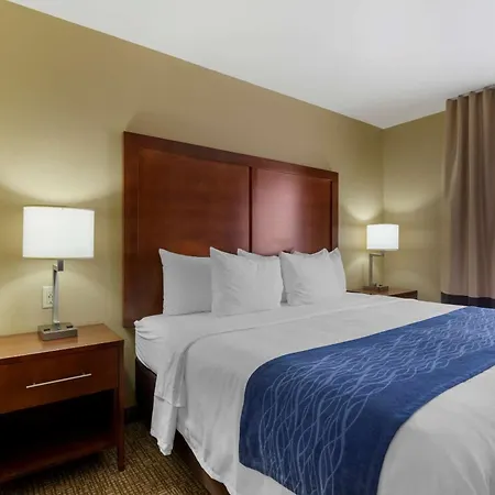 Comfort Inn & Suites Mandan - Bismarck-2