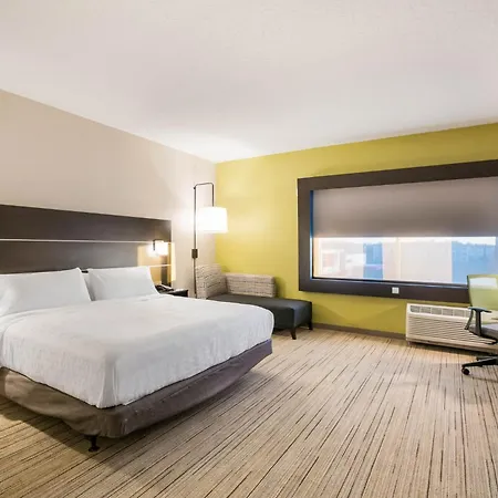 Holiday Inn Express & Suites Jacksonville - Town Center By Ihg-2