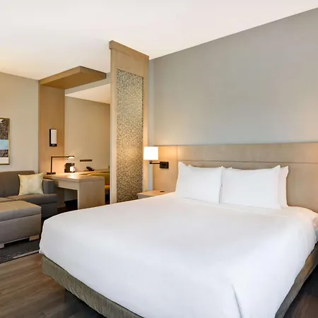 Hyatt Place Fresno-2
