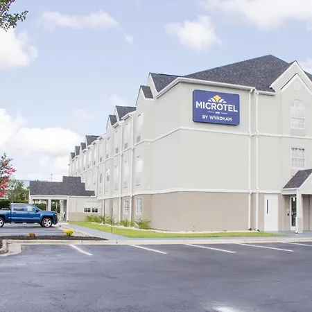 Microtel Inn & Suites By Wyndham Camp Lejeune/Jacksonville-3