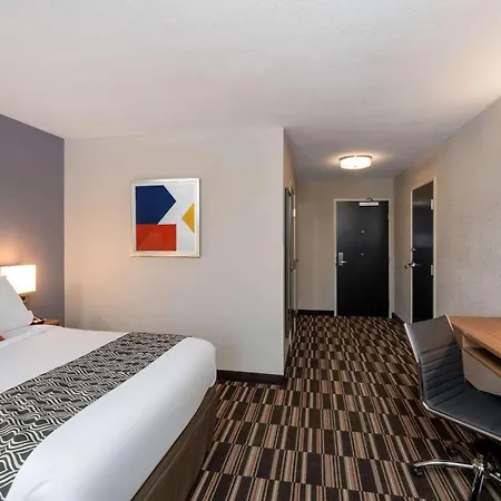 Microtel Inn & Suites By Wyndham Carlisle-2