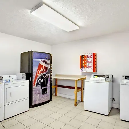 Super 8 By Wyndham Whites Creek/ Nashville Nw Area-2