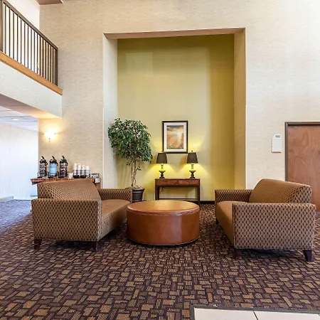 Quality Inn Clarksdale-2